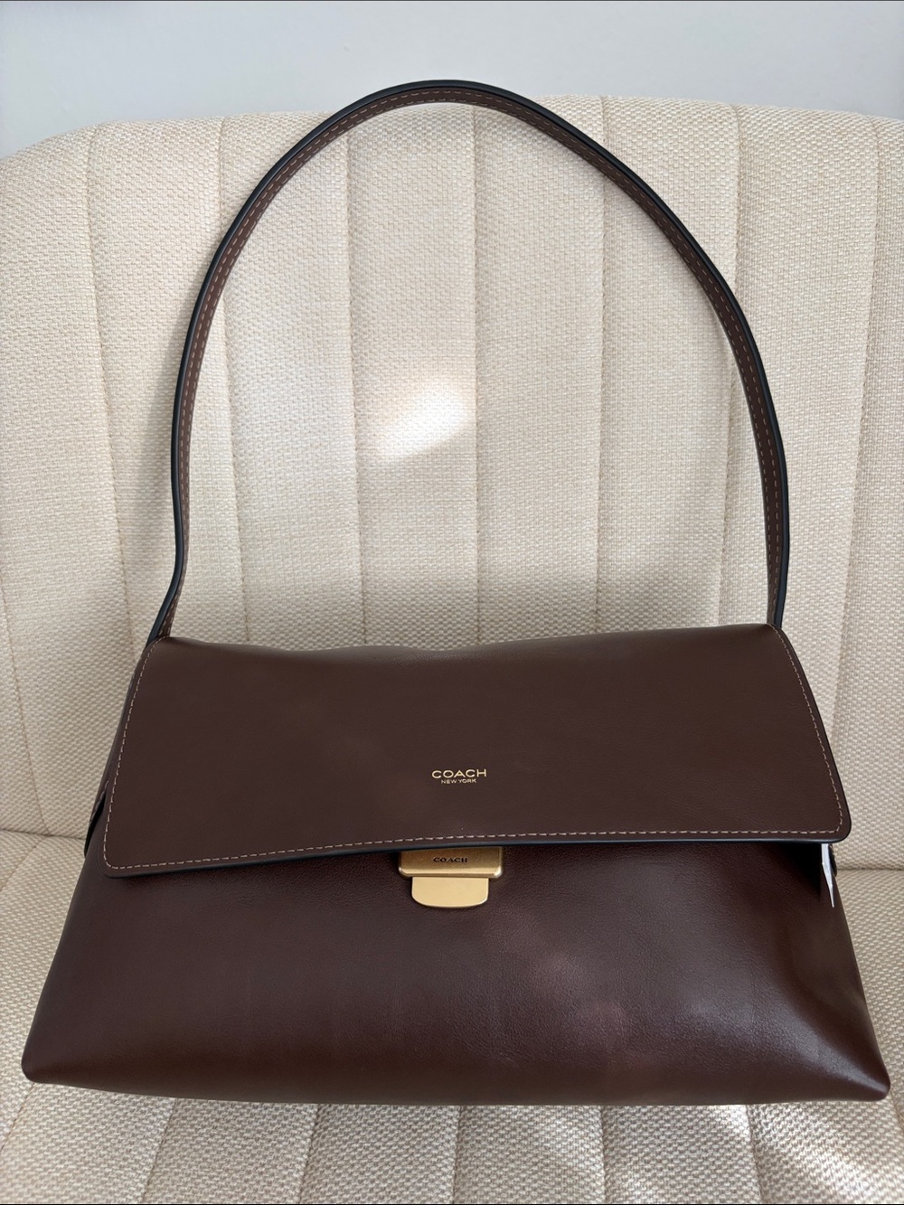 Maple Brown Coach Chelsea 30